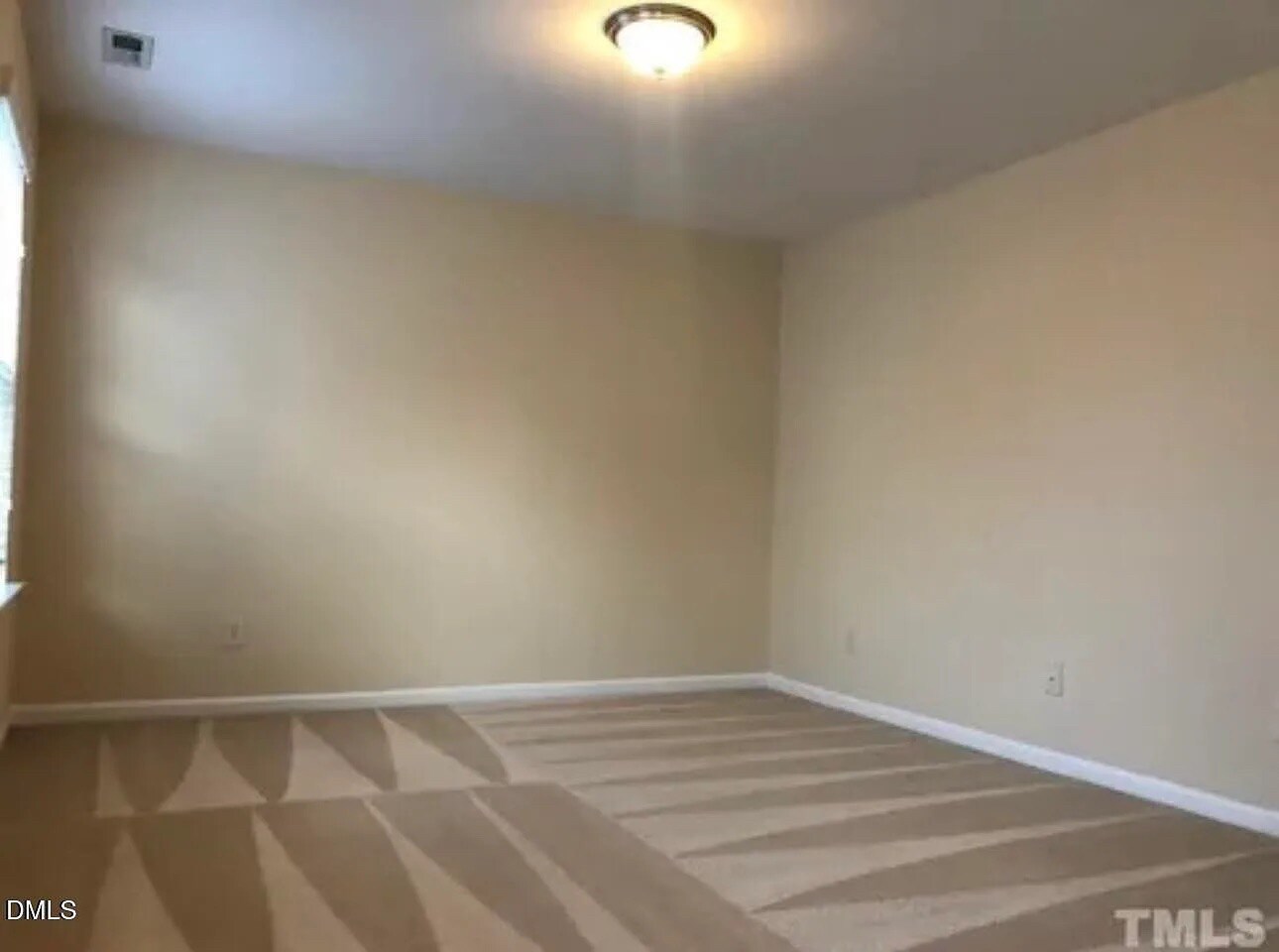 Building Photo - Room in House on Brintons Cottage St