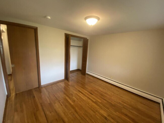 Building Photo - 6326 Ridge Road Unit #01 Basement