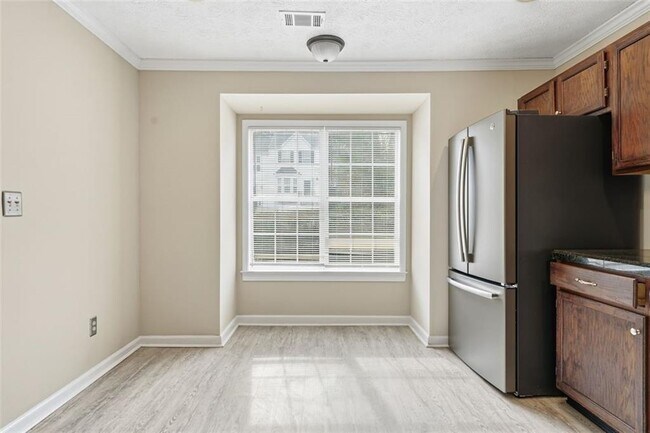 Building Photo - 1015 Plantation Way