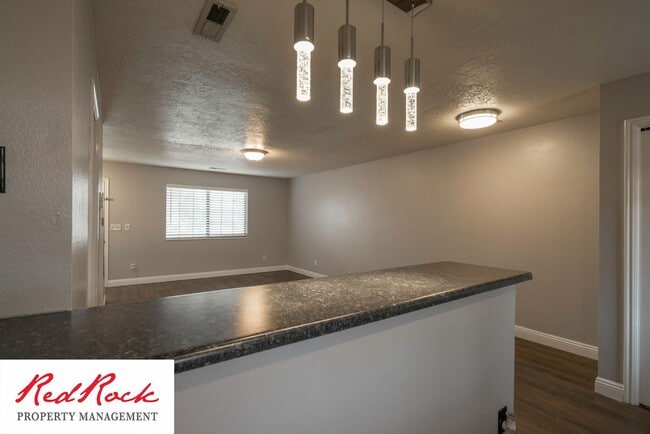 Building Photo - 1766 W 1020 N
