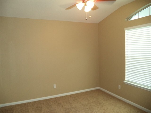 Building Photo - 2903 Windy Hollow Ln