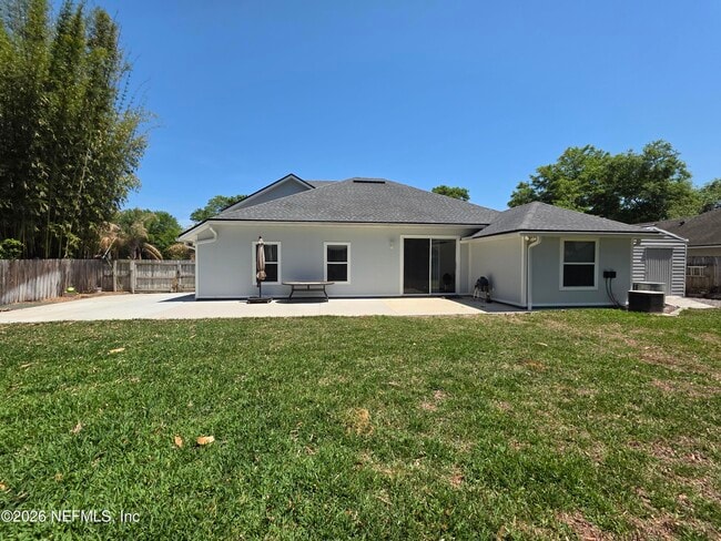 Building Photo - 86088 Meadowridge Ct