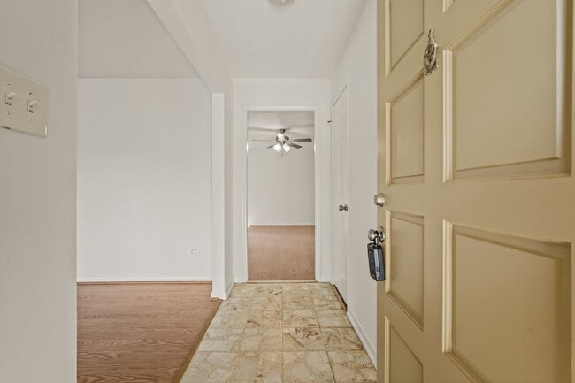 Building Photo - Recently updated 3-bedroom, 2-bath home in...