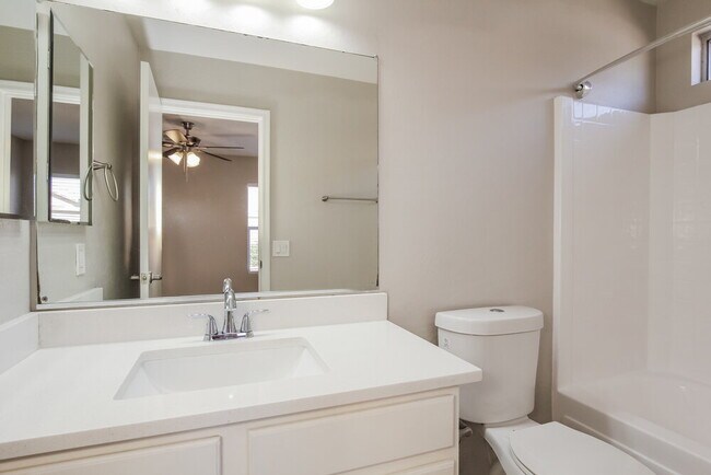 Building Photo - 11638 W Carol Ave