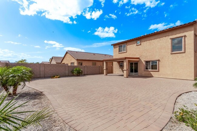 Building Photo - 23561 W Mohave St