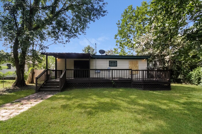 Building Photo - 6 Wright Cir