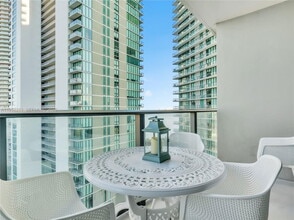 Building Photo - 501 NE 31st St