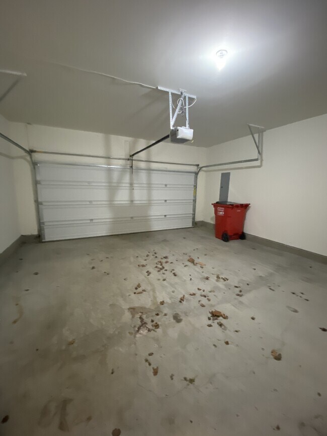 Building Photo - 697 Rivanna Run