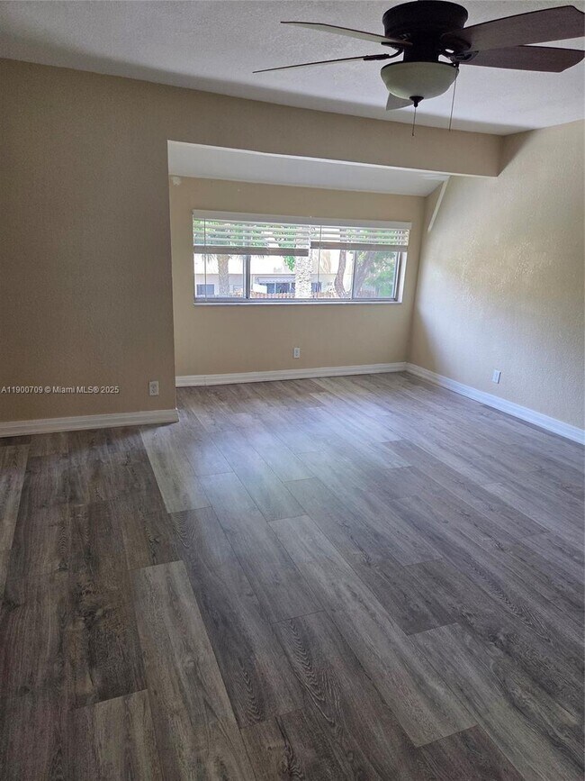 Building Photo - 8218 NW 8th Pl