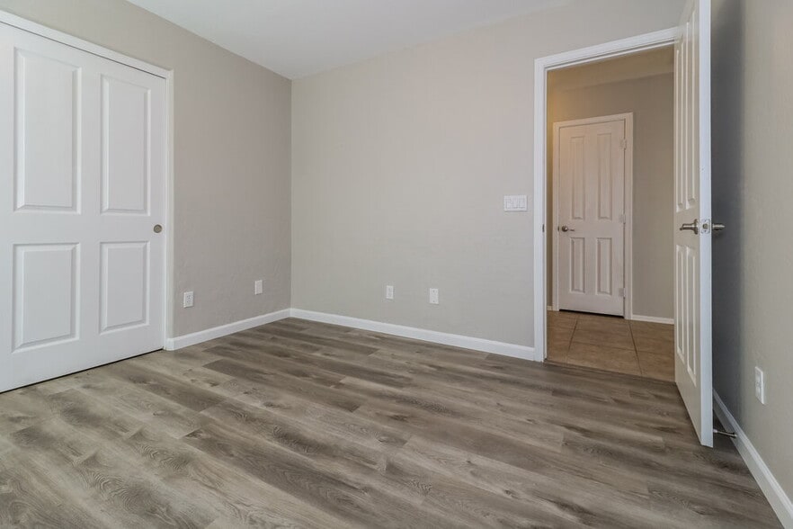 Building Photo - 14815 N Tonya Cir