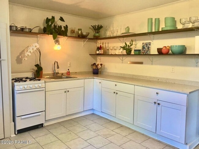 Building Photo - 503 Southdown Pl