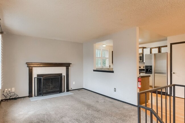 Building Photo - 8488 Prairie Clover Way