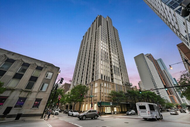 Building Photo - 1234/1250 S Michigan Ave