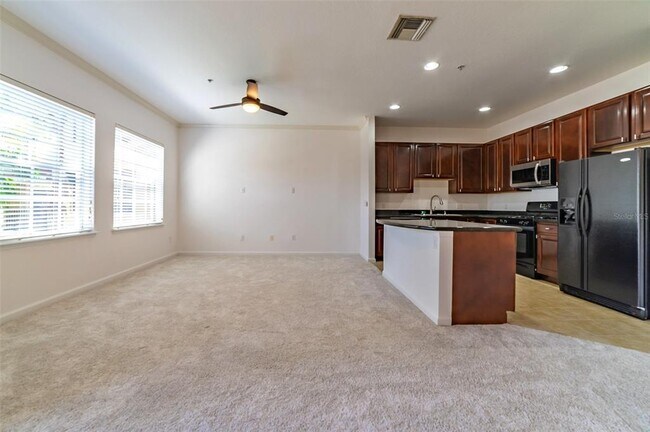 Building Photo - 528 Jasmine Way