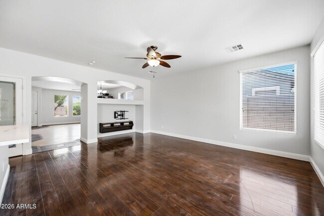 Building Photo - 34634 N Appaloosa Way