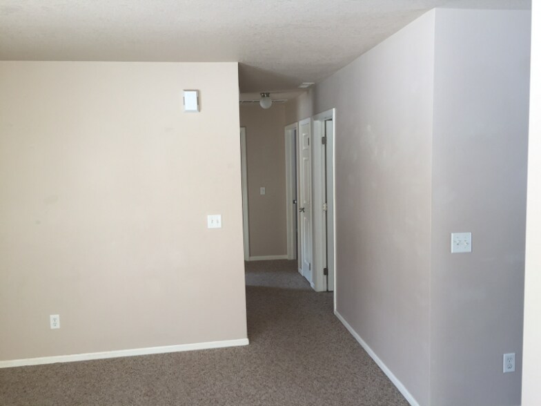 Building Photo - 679 Unshakeable Faith Ln N W