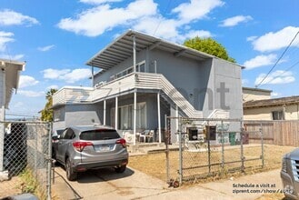 Building Photo - 1257 77th Ave