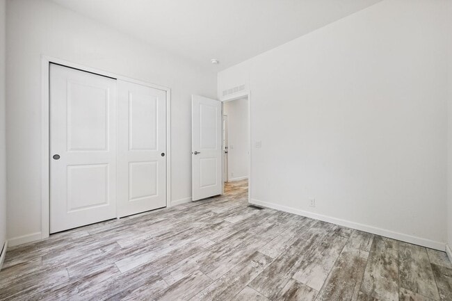 Building Photo - 2291 Guerneville Rd