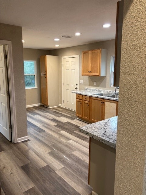 Building Photo - 519 W Orchid Ave