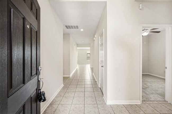 Building Photo - 4934 Lattimore Creek Dr