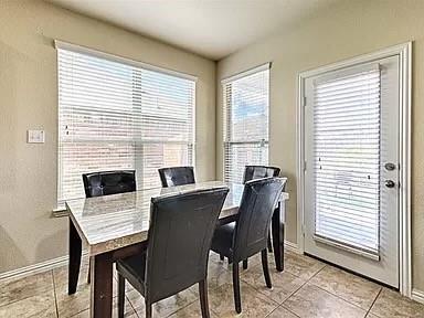 Building Photo - 3517 Elm Grove Dr