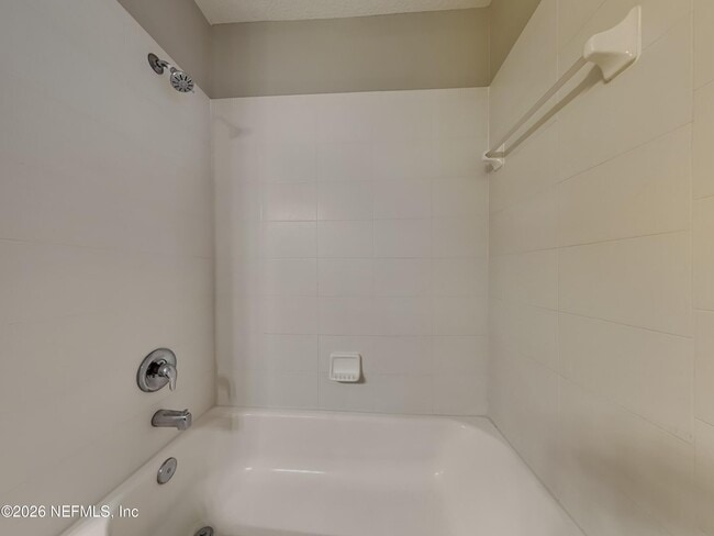 Building Photo - 83245 Purple Martin Dr