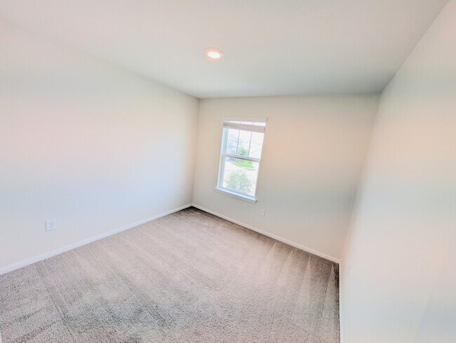 Building Photo - 17914 Grassy Prairie Dr
