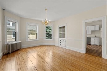 Building Photo - 5 Marlboro St