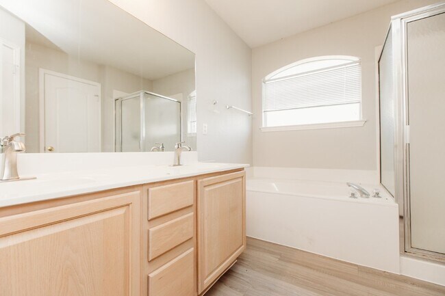 Building Photo - 3112 Wavecrest Blvd