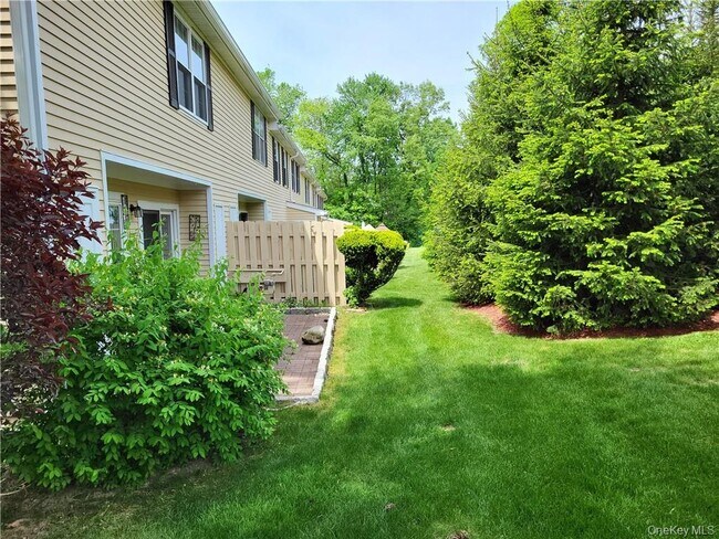 Building Photo - 79 Winchester Ave