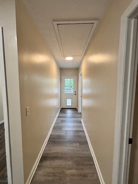 Building Photo - 303 Willow St