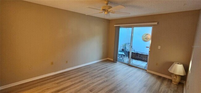 Building Photo - 6482 Approach Rd