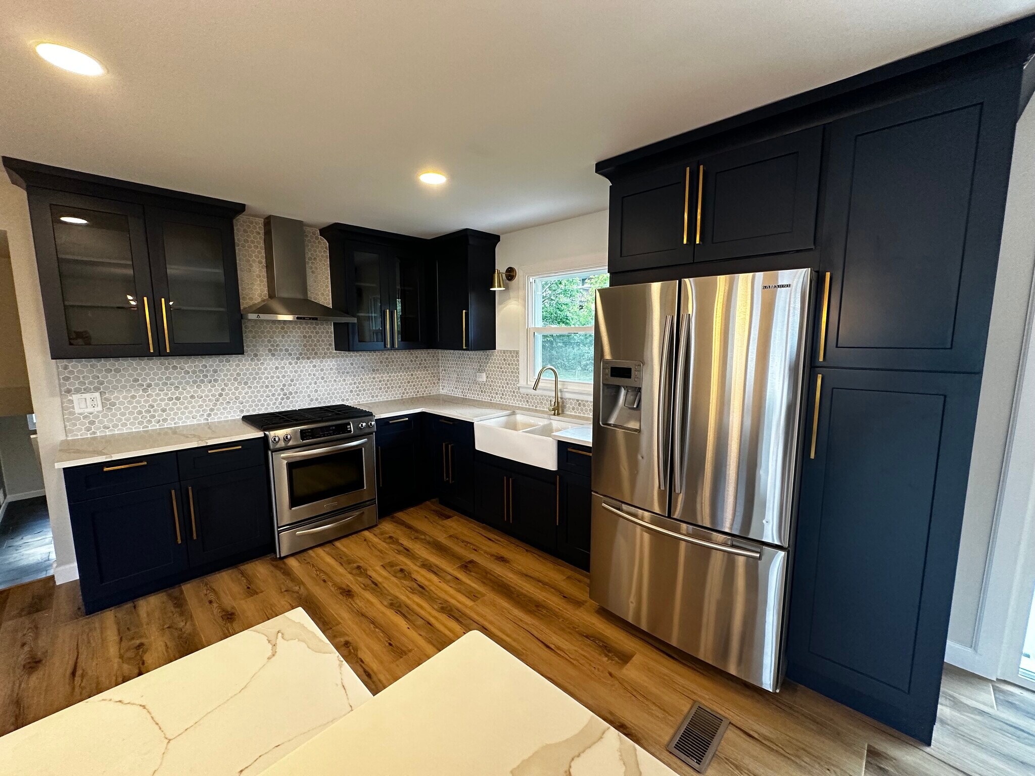 Building Photo - 10325 S Interlochen Dr