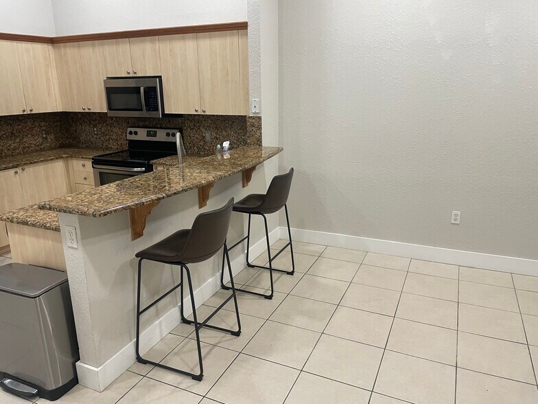 KITCHEN - 13755 SW 169th Ter