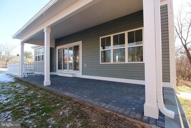 Building Photo - 224 Mill Race Dr