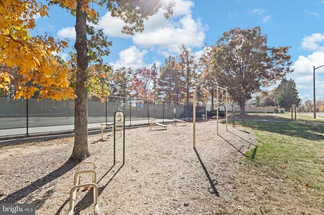 Building Photo - 2846 Chablis Cir