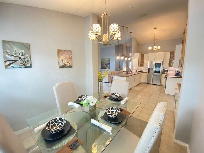 Building Photo - 4955 Southfork Ranch Dr