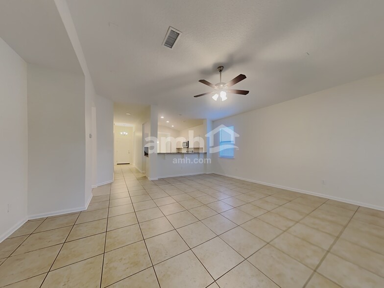 Building Photo - 9672 Woodstone Mill