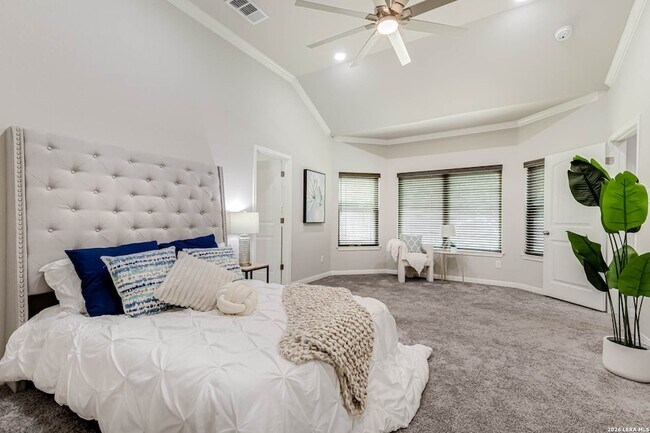 Building Photo - 16510 Paso Rio Crk