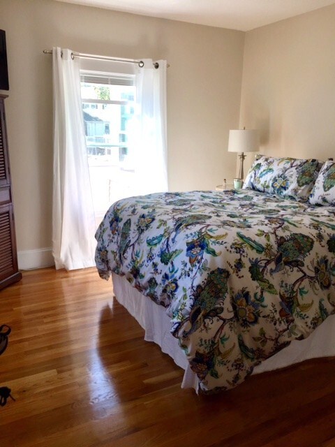 Bedroom - 293 Vermont St