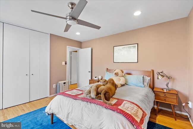 Building Photo - 11531 Hickory Cluster