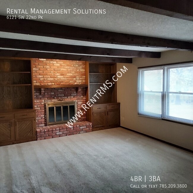 Building Photo - 6121 SW 22nd Park