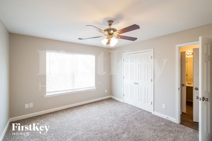 Building Photo - 203 Curico Ln