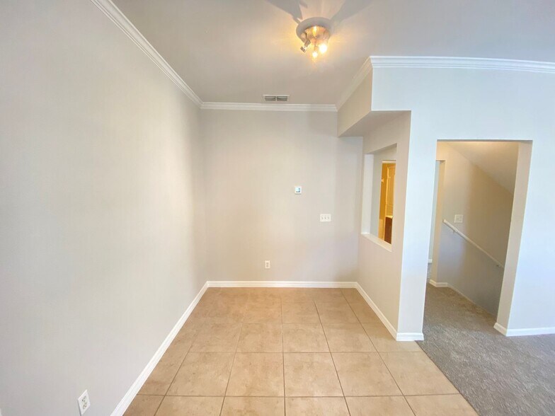 Building Photo - 760 Siena Palm Dr