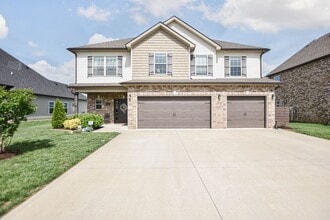 Building Photo - Pet Friendly Four Bedroom!