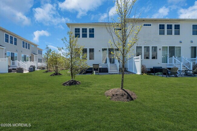 Building Photo - 2 Malcolm Way