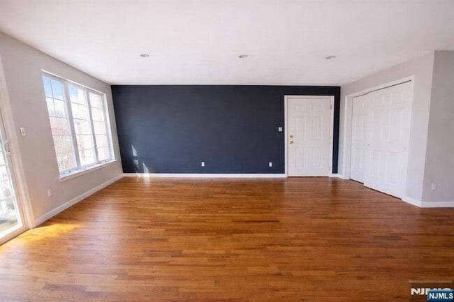 Building Photo - 231 N 12th St