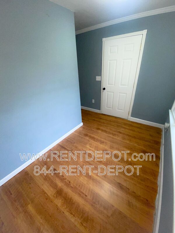 Building Photo - 112 S Lincoln Park Dr