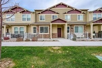 Building Photo - $2,040.95 -  3 bed, 2.5 bath Townhome in CO Springs with Central AC!