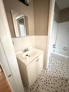 Building Photo - 1741 W Mercer Dr